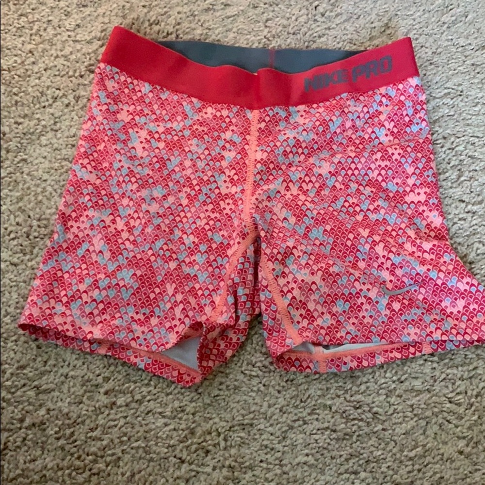 NIKE PROS